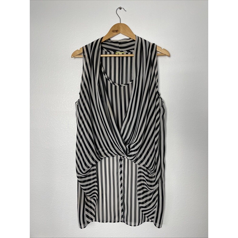 Gianni Bini Women’s Black & White Top Women Faux Wrap Kimono Size S Casual Posh